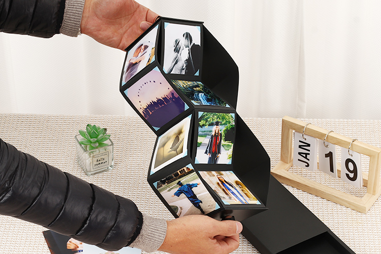 Álbum de fotos em papel reciclado