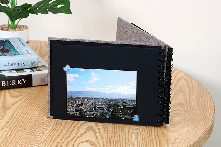 Álbum de fotos em papel artesanal