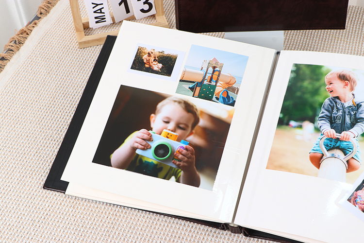 Álbum de fotos em papel reciclado